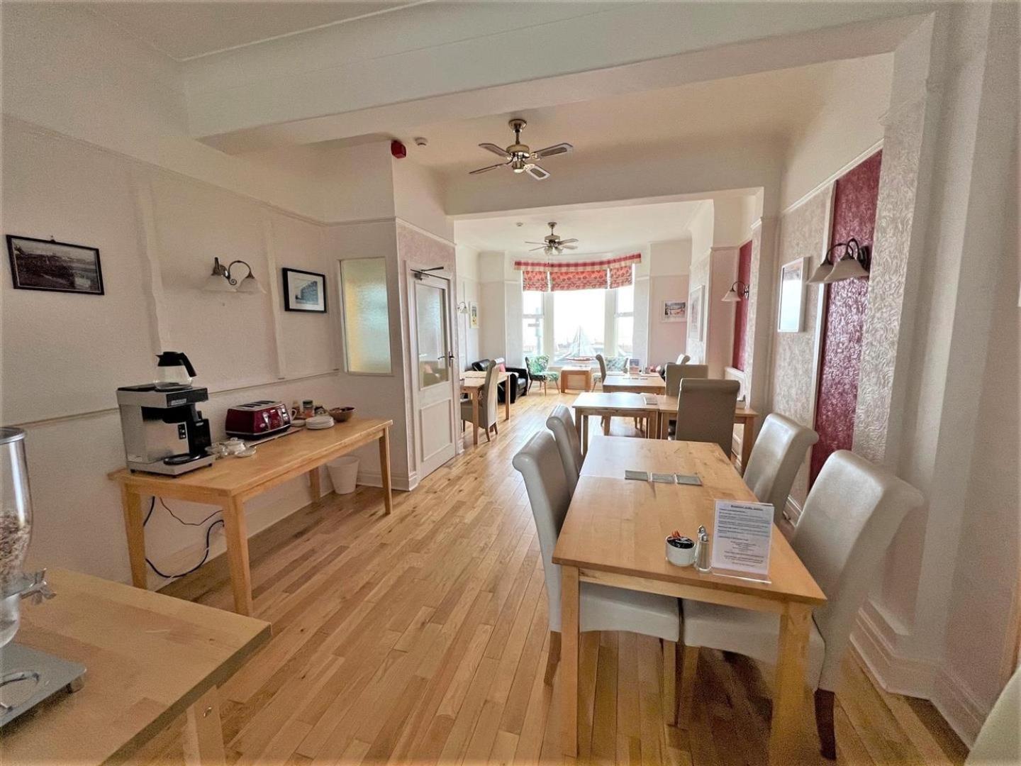 The Ashley Hotel Morecambe Ngoại thất bức ảnh